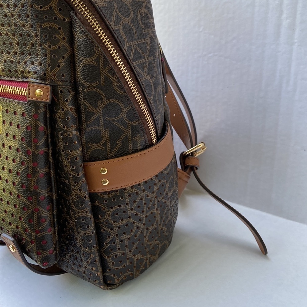 New Calvin Klein Backpack - Picture 7 of 10